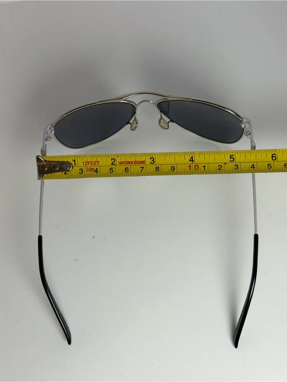 Oakley daisy chain